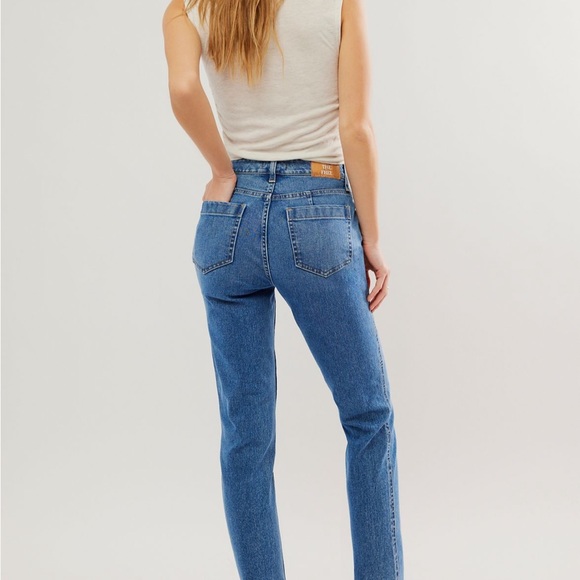 COPY - Free people CRVY High-Rise Vintage Straight Jeans size 28 - Picture 2 of 4